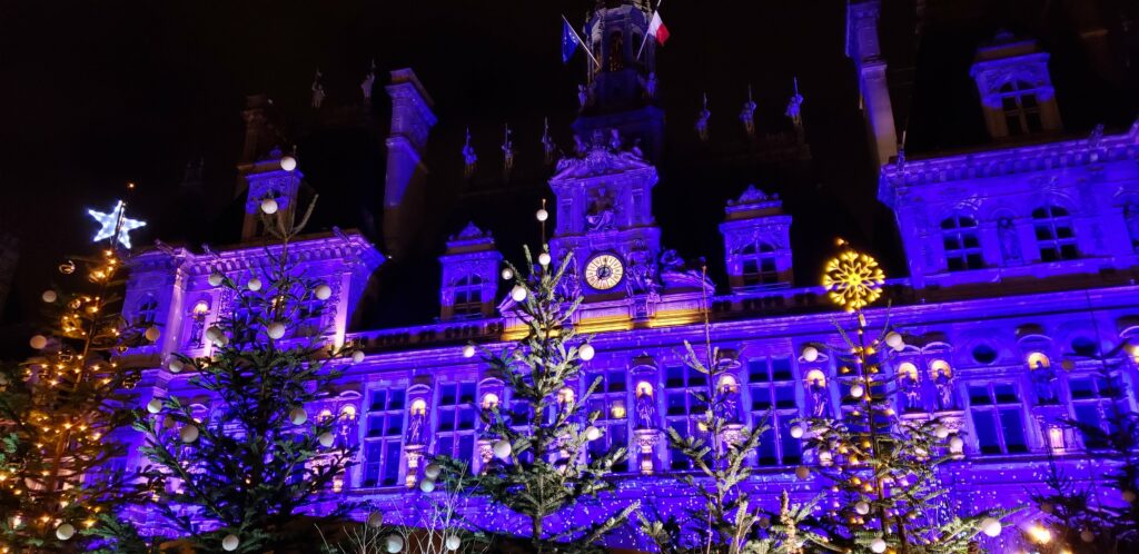 22 Dior Christmas Lights Are Displayed At Avenue Montaigne In